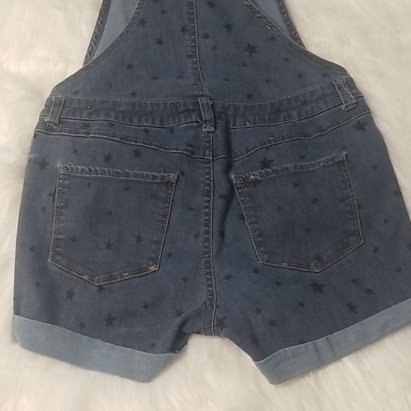 Girls 14 denim overalls with star print - Picture 7 of 9